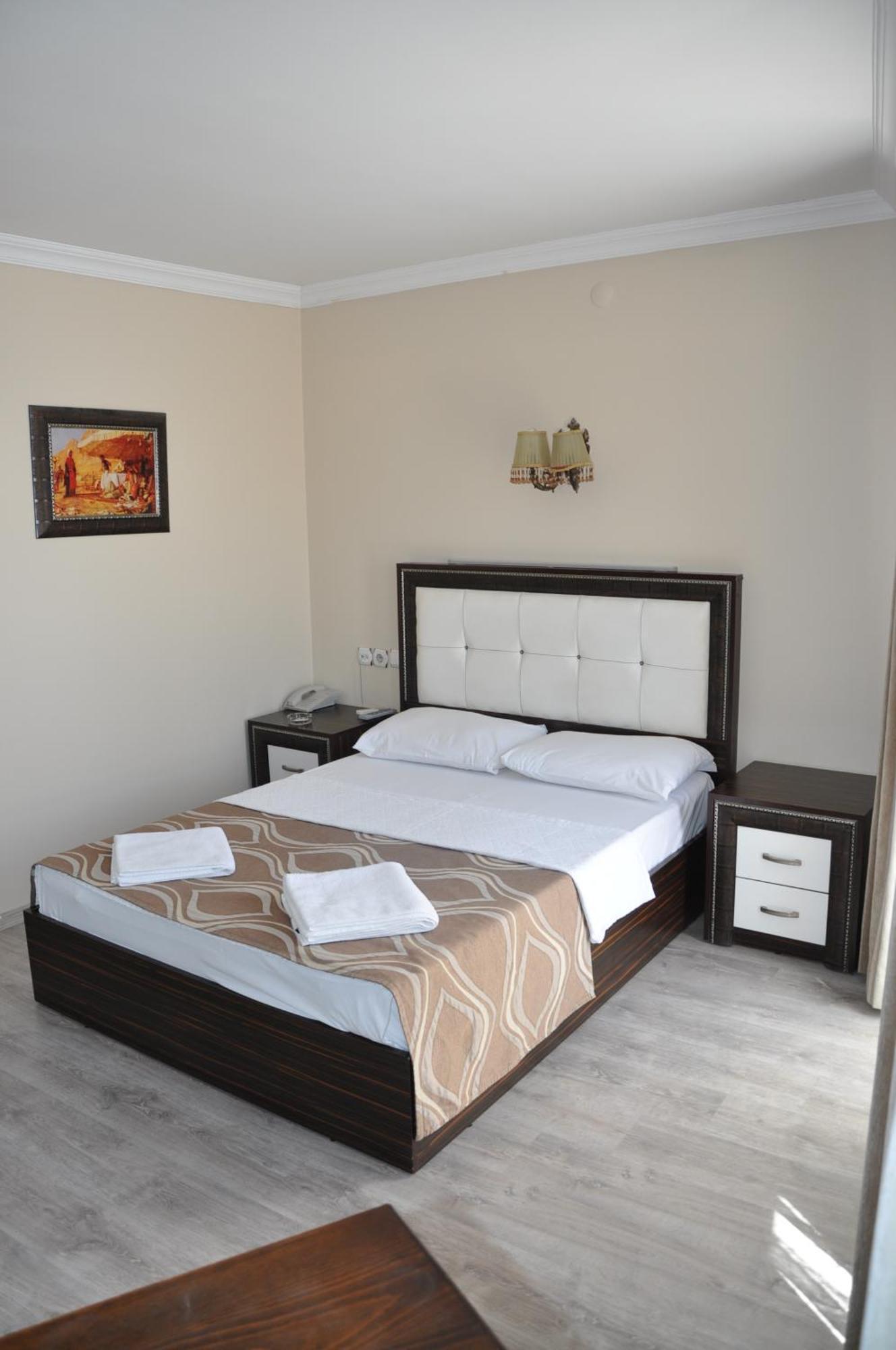 Konak Eurobest Otel Esmirna Exterior foto