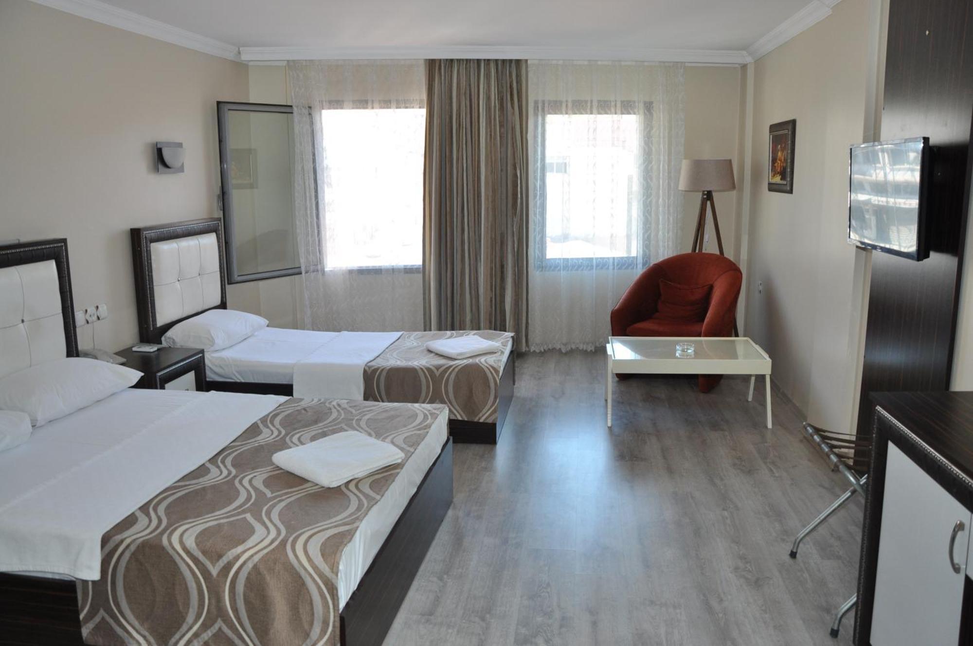 Konak Eurobest Otel Esmirna Exterior foto